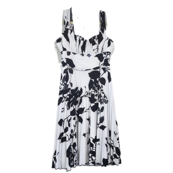 Black and White Floral Dress - Picture 1 of 2